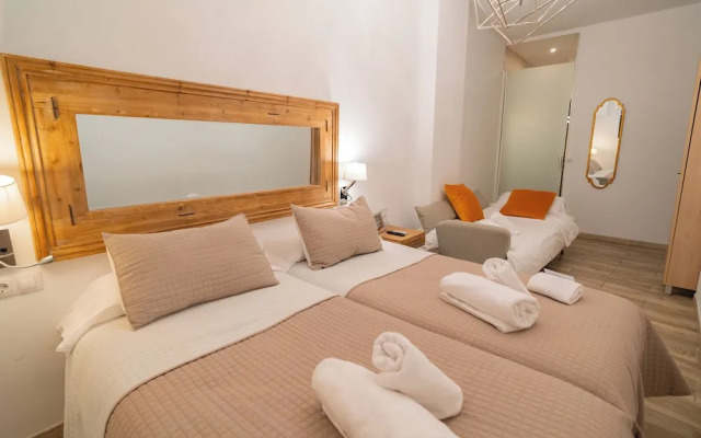 Center Suites San Eloy