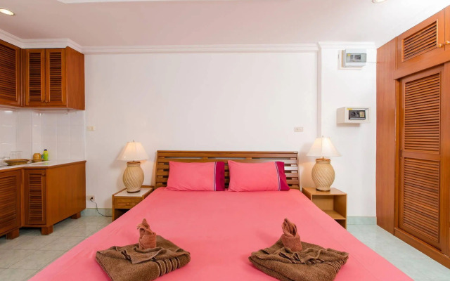 Patong Studio Apartments