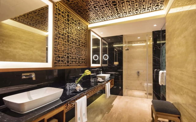 Banyan Tree Jiuzhaigou