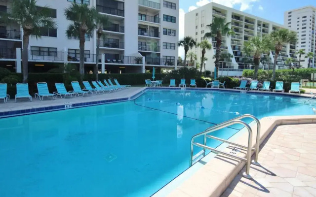 Landmark Towers 708 2 Br condo by RedAwning