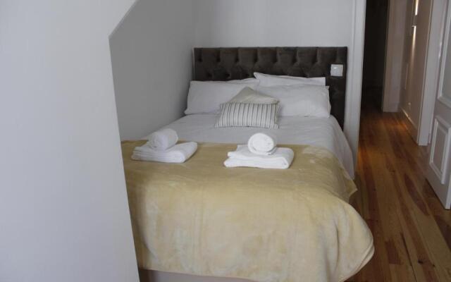 Augusta Street - 4 Esq