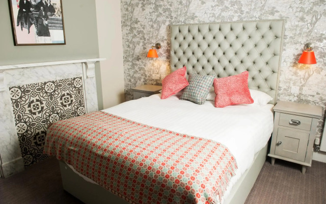 Crown Hotel