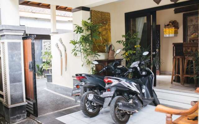 Sari Gong Guest House, A Trishula Collection