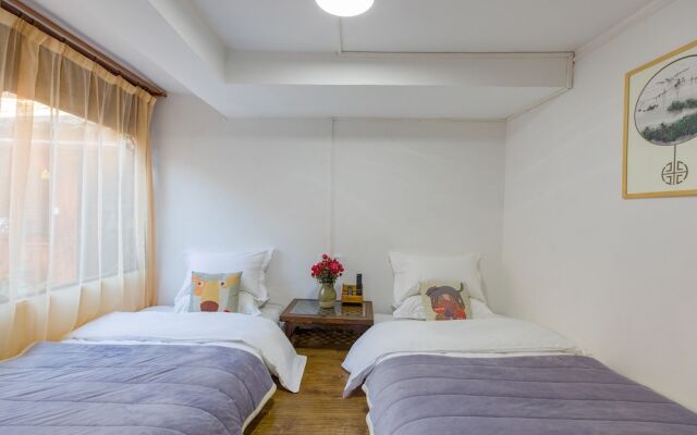 Lijiang Buwuzhai Hostel