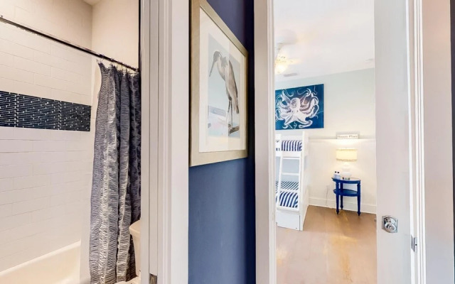 Paradise Beach by AMI Locals