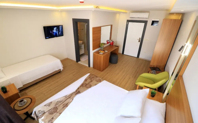 Almircan Hotel