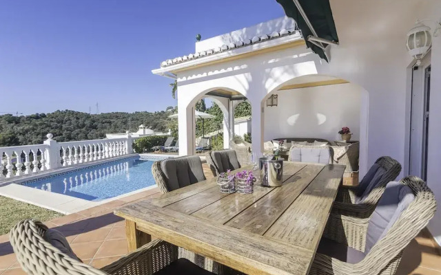 Spacious Villa With Impressive Views