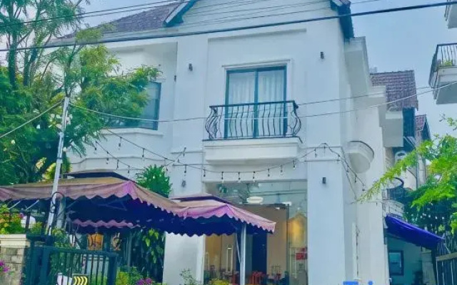 Lilac Hotel Da Lat