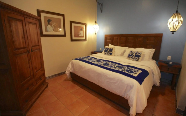 Casa Mia Suites