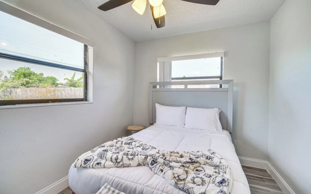 Melbourne Vacation Rental ~ 5 Mi to Beaches!