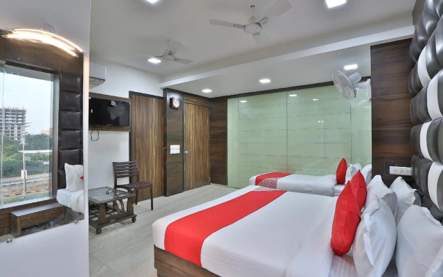 Hotel Acropole Inn By OYO Rooms
