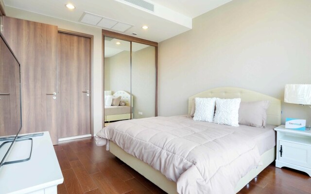Menam Residence By Favstay