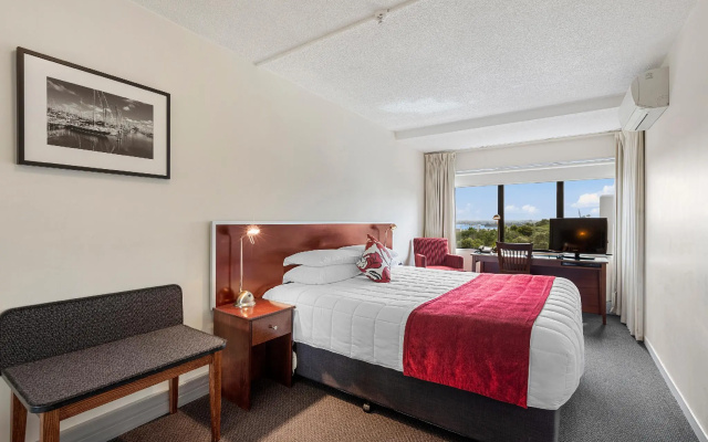 The Parnell Hotel & Conference Centre