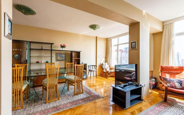 Pleasant Apartment with Impressive City View in Sisli