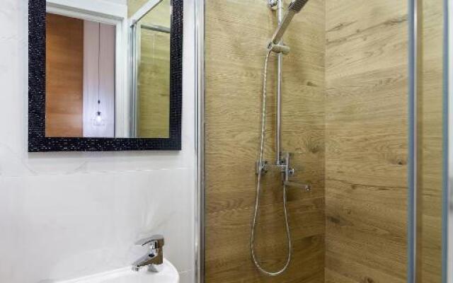 LEOGRAND Loft-studio on Tamanska 8