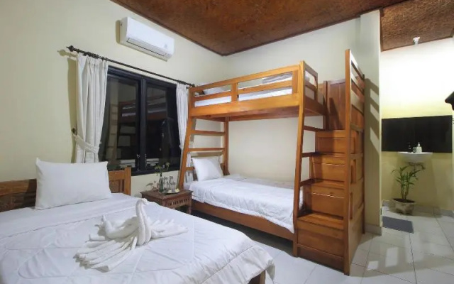 Sari Gong Guest House, A Trishula Collection – Guest Rooms – Ubud