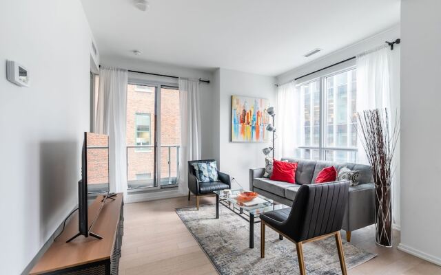Spectacular Exec 2BR Financial District
