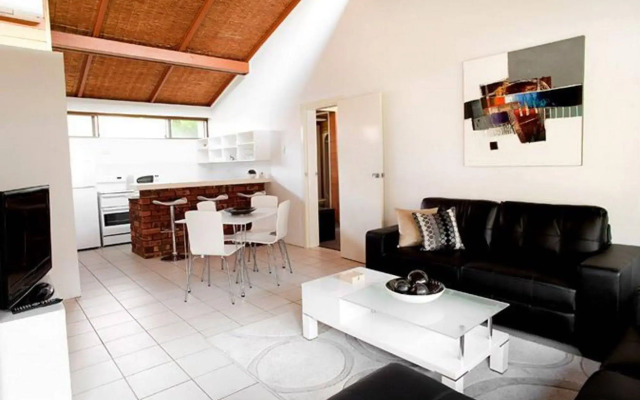Nautilus Beachfront Villas & Spa