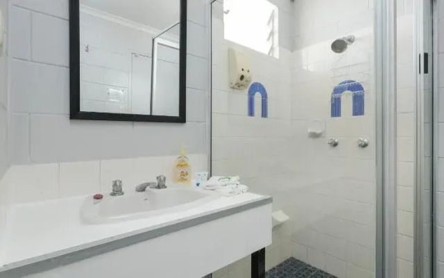 Innisfail City Motel