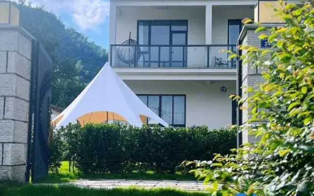Moxian Shanye Suxi Parent-child Holiday Homestay (Moganshan Yulinba Branch)