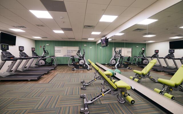 Holiday Inn Express & Suites Chicago North Shore - Niles by IHG