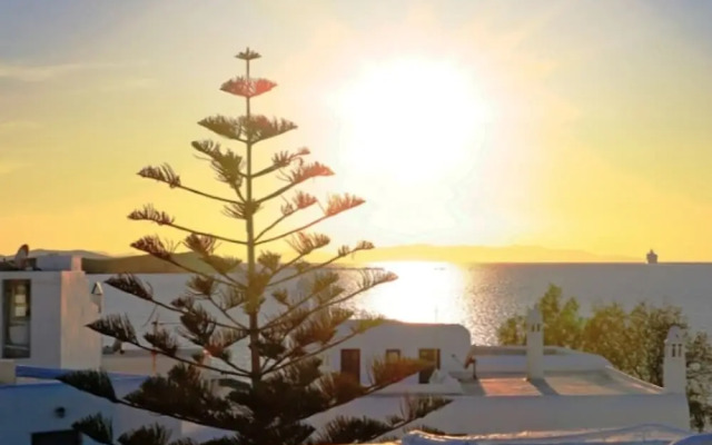 Unique Townhouse at Mykonos Chora