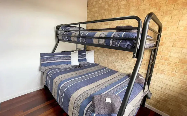 Esperance Foreshore Apartments