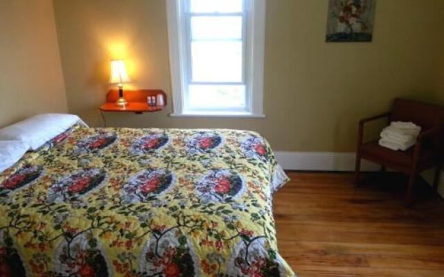 Shamrock Beach Cottage