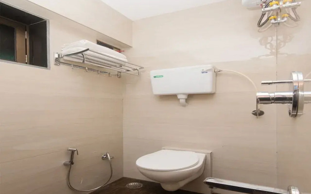 Oyo 15717 Rk Residency