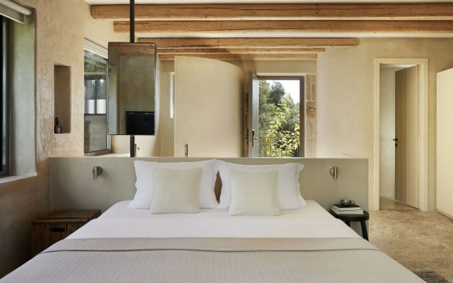 F ZEEN KEFALONIA - Adults Only
