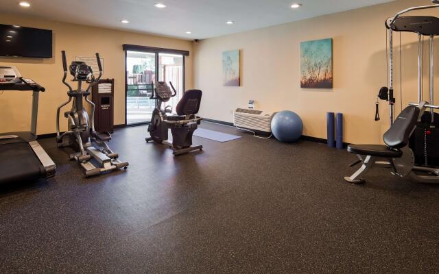 Best Western Plus Inn of Hayward