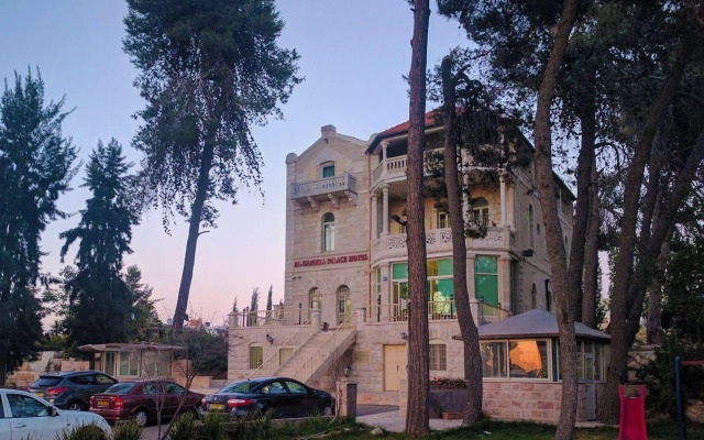 Alhambra Palace Hotel Suites