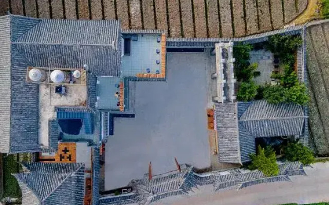 ice house younger park