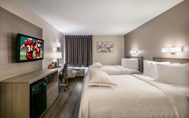 Red Roof Inn PLUS+ Boston - Logan