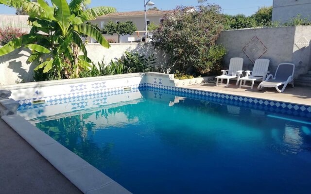House With one Bedroom in Aléria, With Shared Pool, Enclosed Garden and Wifi