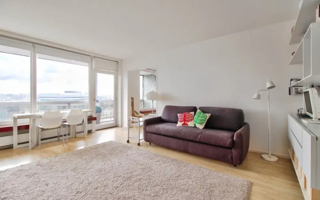 Nice 2 rooms with Patio - Effeil Tower close by