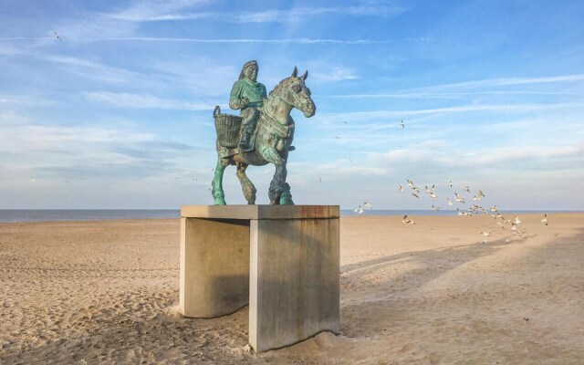 Amazing Home in Oostduinkerke With 3 Bedrooms and Wifi