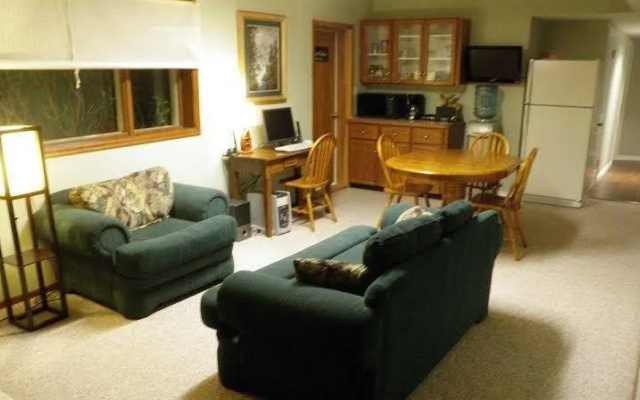 River Bend Bed And Breakfast Guesthouse