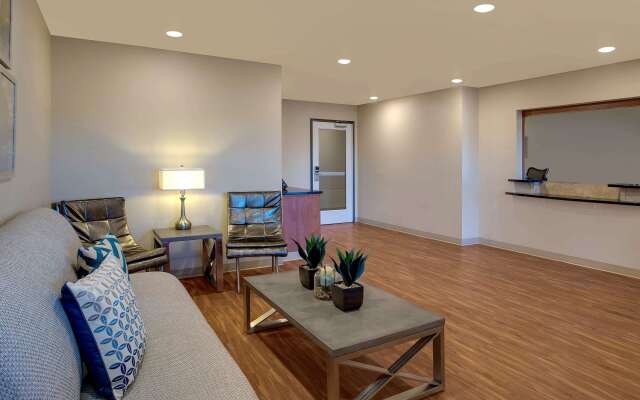 WoodSpring Suites Frederick I-70