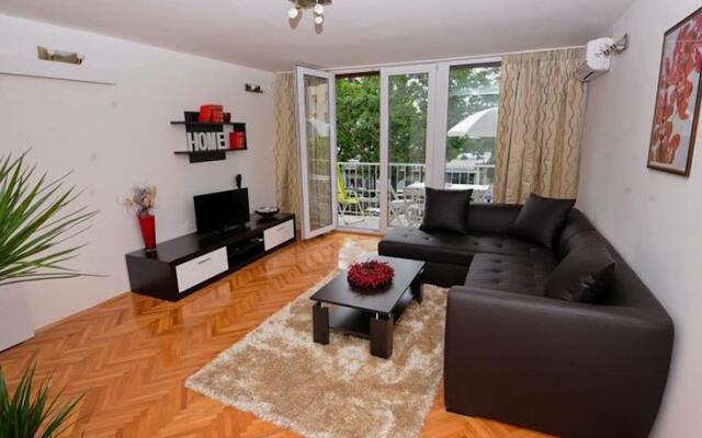 Apartment MB Rijeka