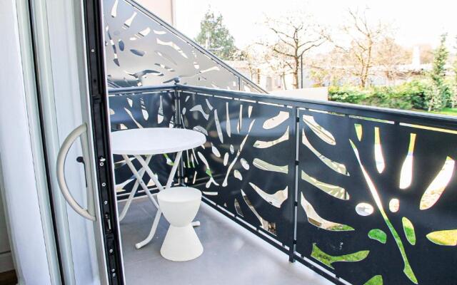 Grand T1 Moderne Jardin près de CDG