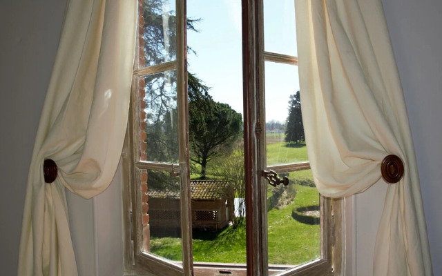 Domaine Du Buc, Le Chateau