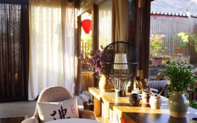 Wanruo Guli Qingquan Meisu Hotel