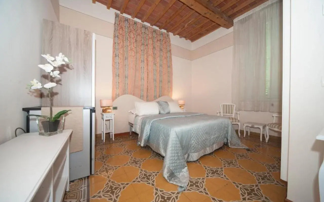 Lucca Relais
