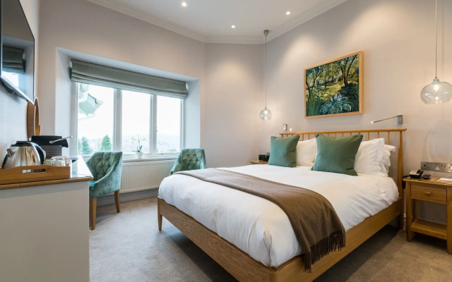 Lindeth Fell Country House