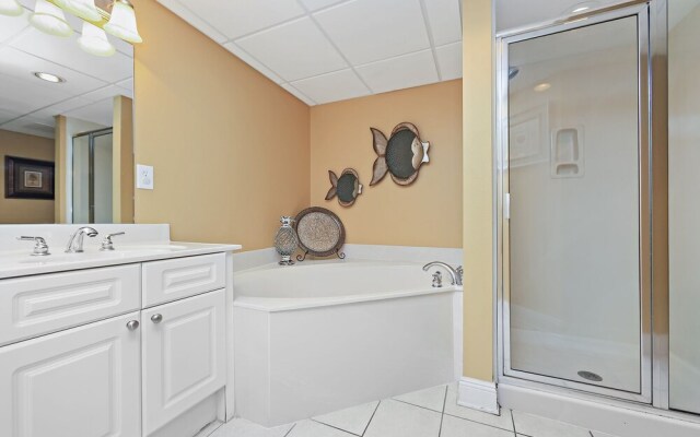 Emerald Beach 1525 - 229683