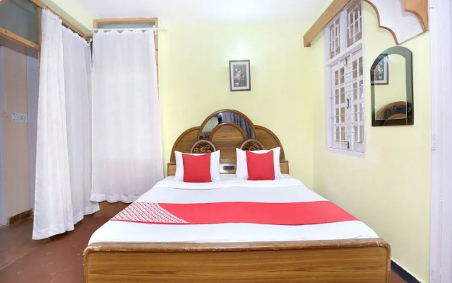 OYO 12858 Home 3BHK The Pavalion