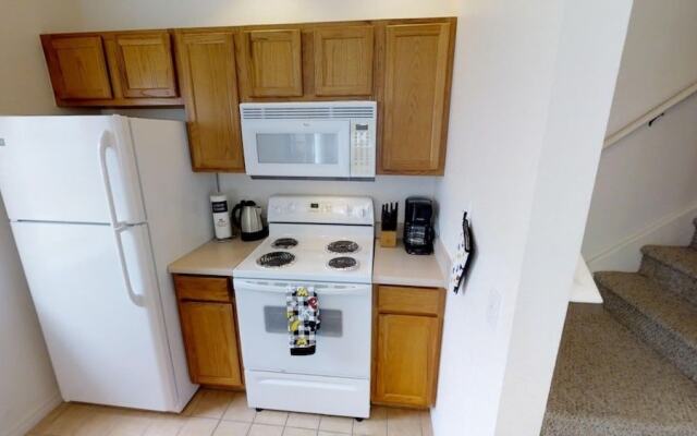 ACO FUN - 4 bd Townhome (1738)