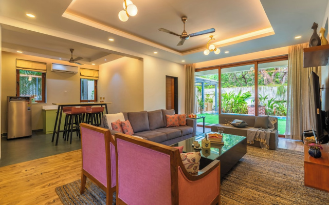 ELIVAAS Azalea 3 BHK with Pvt Pool