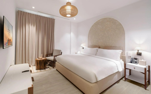 Mina Hotel and Residences By the Torch